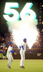 [칼럼북] 이승엽 통산 500호 홈런이 지닌 의미 표지 이미지